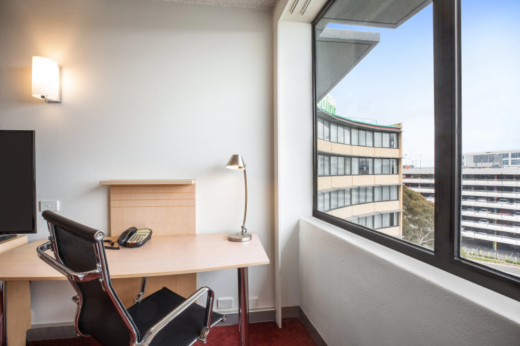 Holiday Inn Melbourne Airport photo 9
