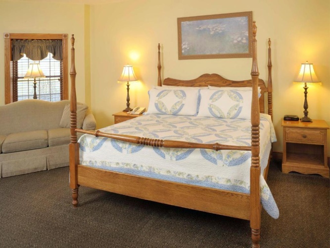 Standard Quadruple room with balcony