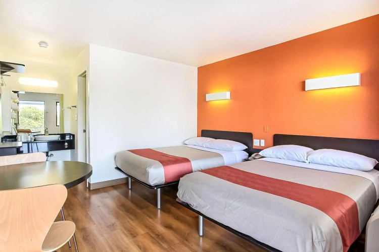 Motel 6 Sunnyvale, CA - South
