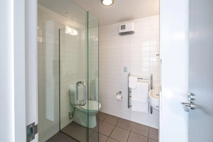 Central Luxury Apartment 114