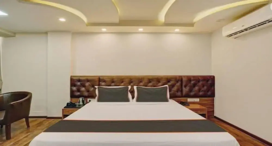hotel orange park