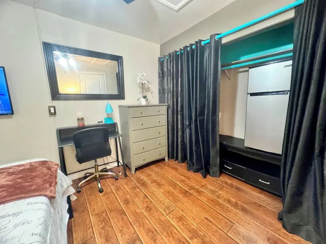 Oasis Room Rental