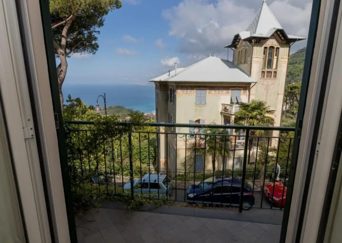 1 Bedroom Duplex Apartment