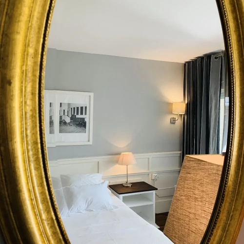 Standard Double room with city view
