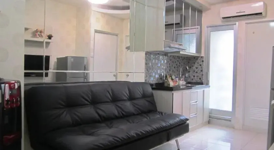 IN's Residence Greenbay Pluit