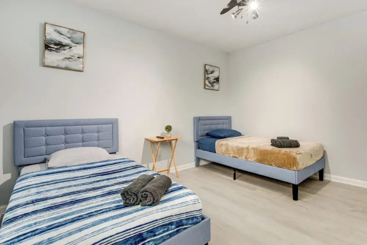 6 Mi to Airport: Riverdale Home w/ Private Pool!