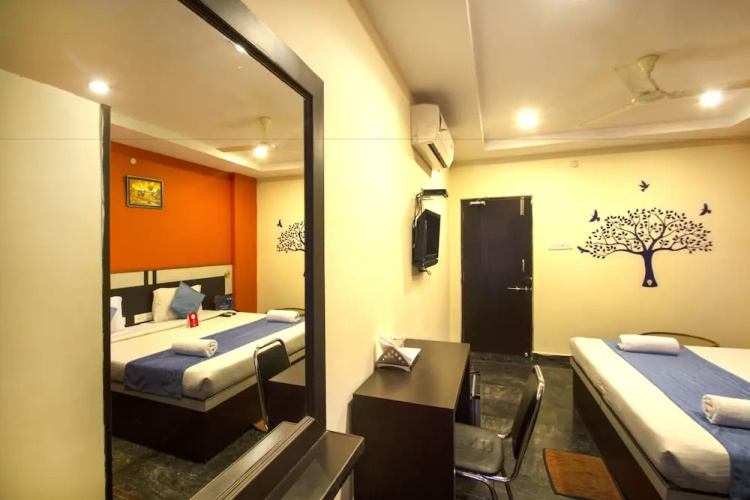 Royal Grand Inn