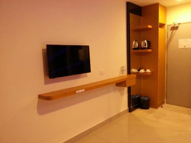 Standard Triple room with view