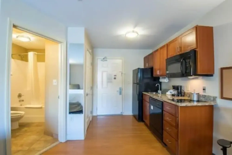 Standard Double Suite