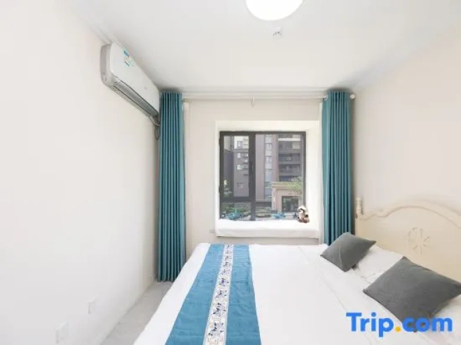 2 Bedrooms Suite