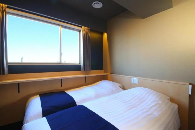 Twin room with view
