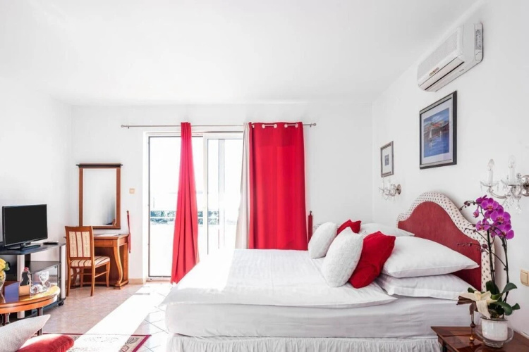 Barun Apartments - Studio for 2