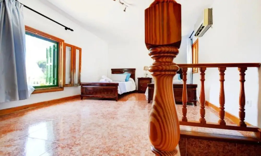 104567 - Villa in Llucmajor