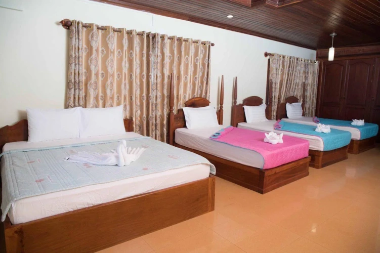 Standard Quadruple Family room