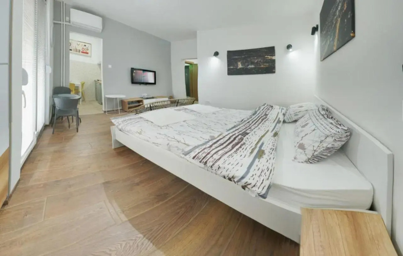 Bibi's Apartments