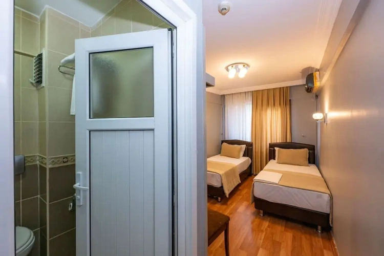Economy Twin room