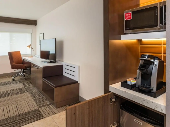Standard Quadruple room with balcony