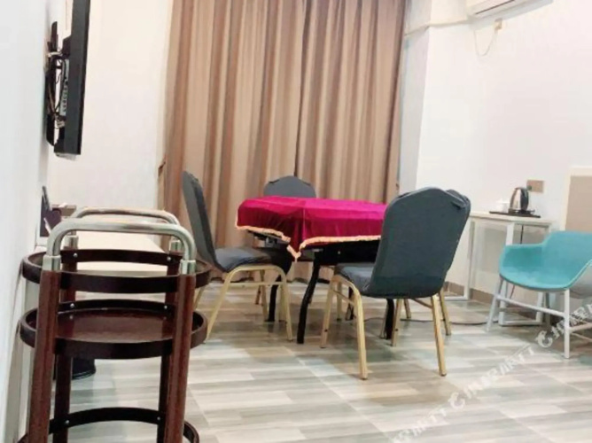 Deyuanchun Hotel