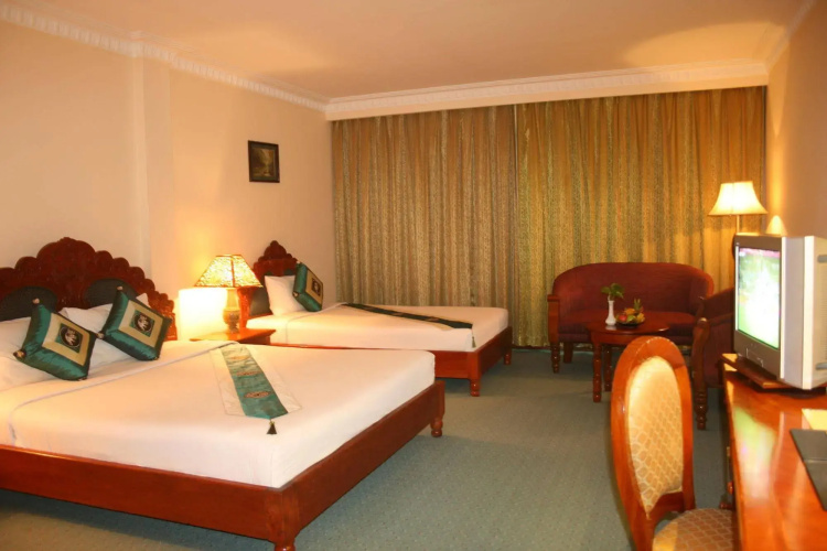 Majestic Oriental Hotel