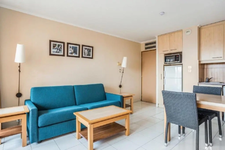 1 Bedroom Apartment