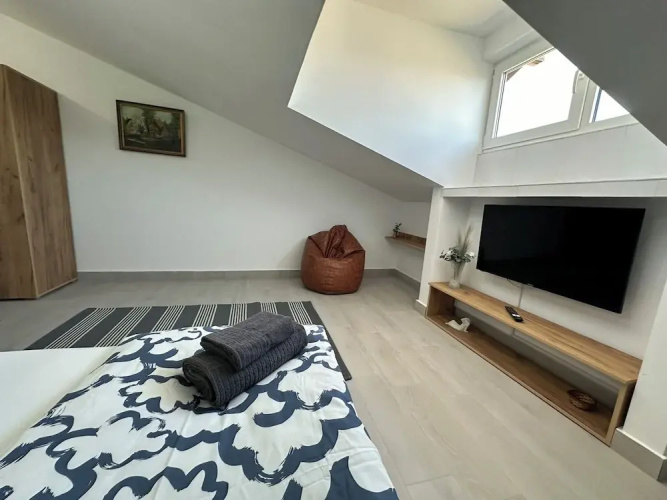 Serenity Apartments and Studios