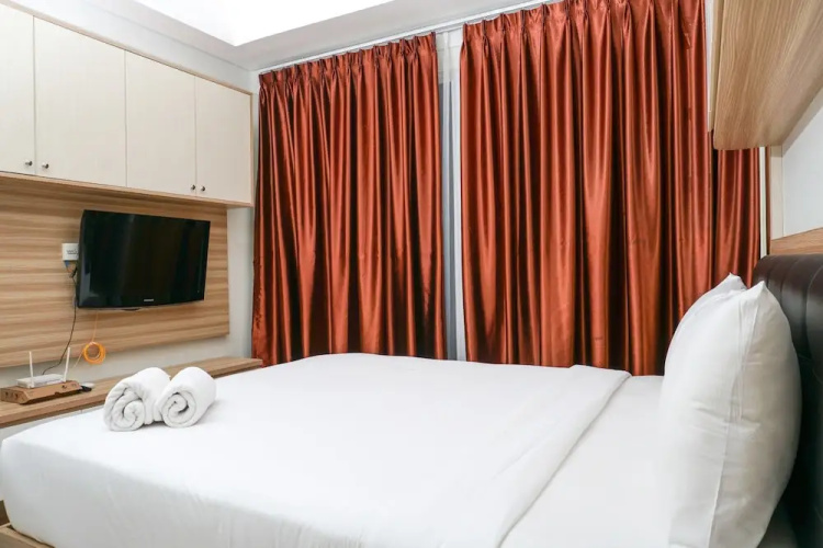 Modern Studio Room Puri Mansion Apartment