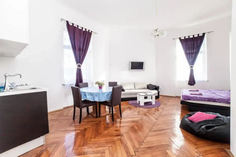 Palmers Lodge Hostel