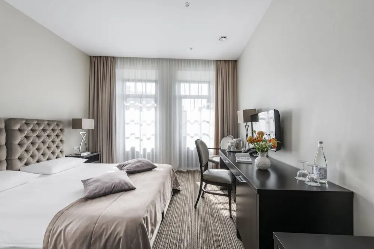 Shadyside Inn All Suites Hotel
