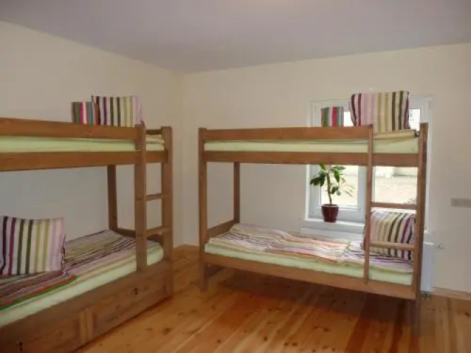 Kubu Hostel