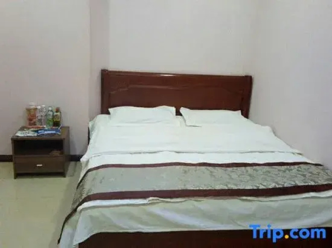 Rixin Hotel (Horqin Left Middle Banner Second Branch)