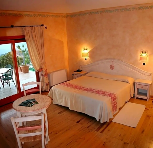 Standard Double room with view