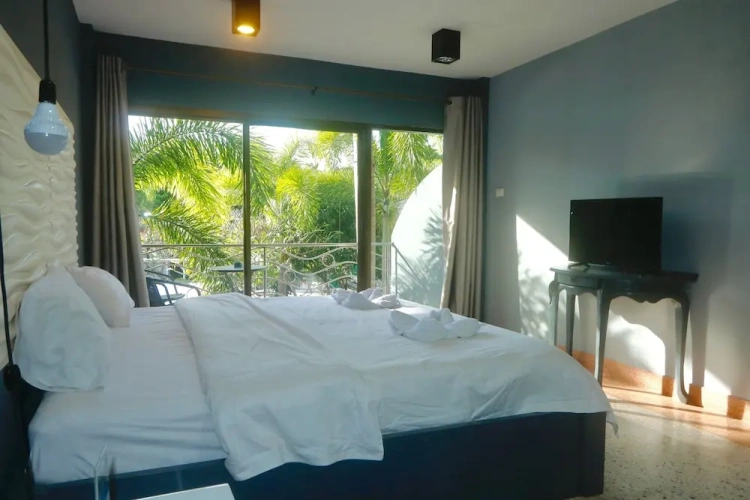 Deluxe Double room with balcony and with view