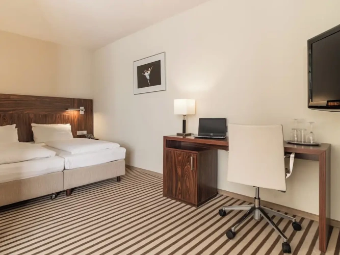 Premium room