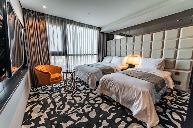 Standard Twin Family room