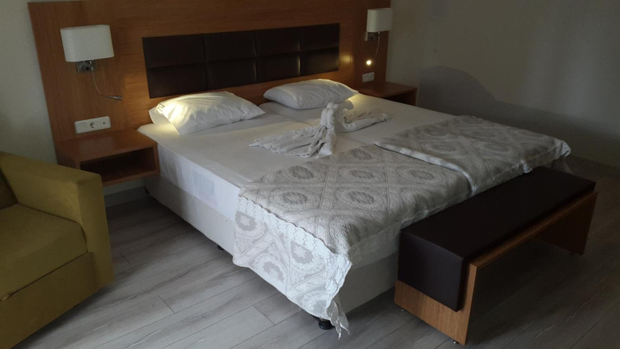 Begonville Hotel