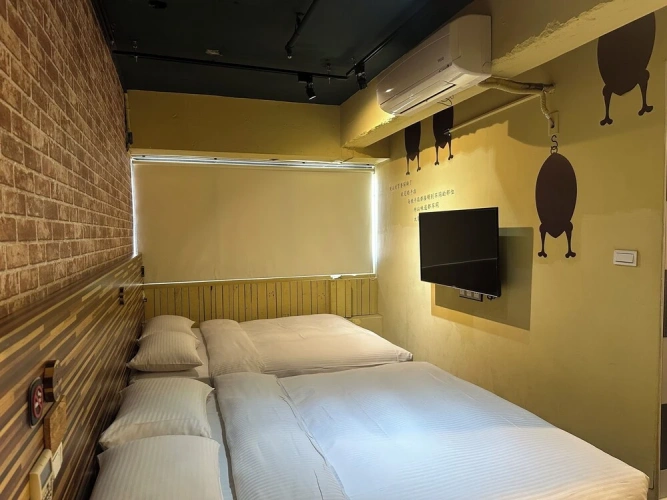 Business Quadruple room