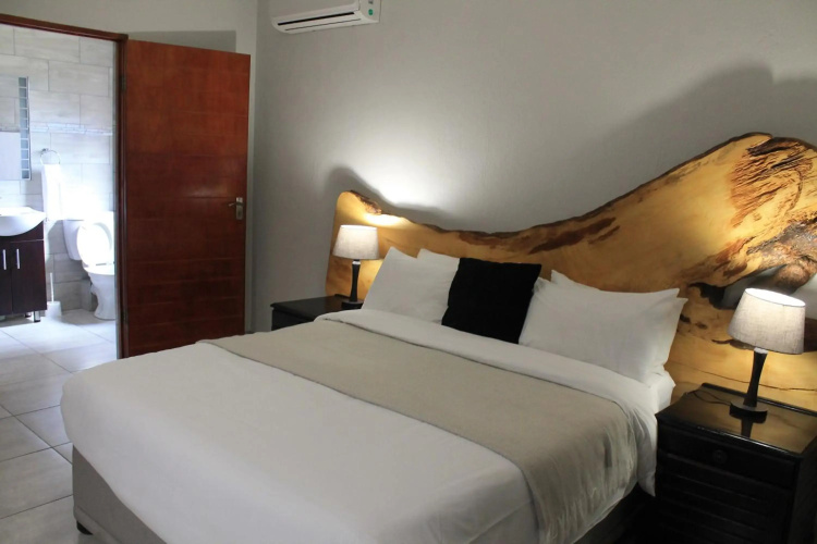 Nelspruit Lodge