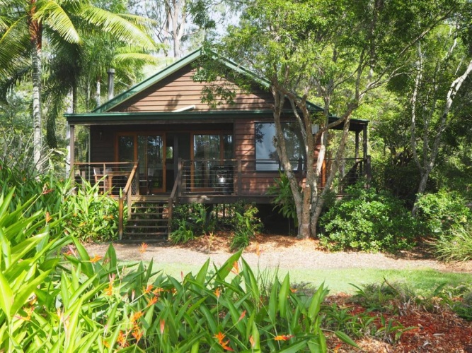 2 Bedrooms Quadruple Cottage