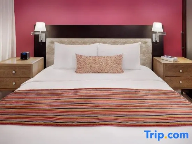 2 Bedrooms Luxury Suite oceanfront