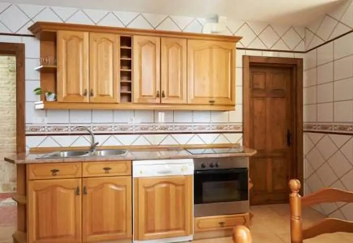 3 Bedrooms Cottage