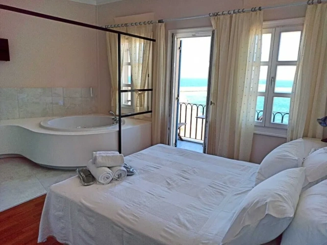Superior Double room with balcony and with sea view