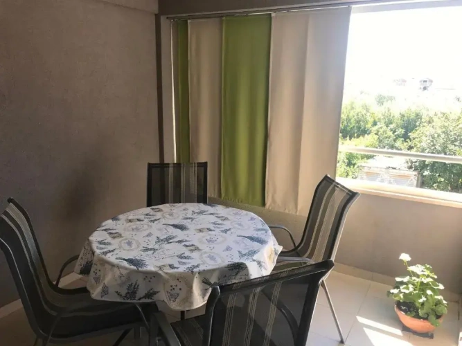 3 Bedrooms Apartment