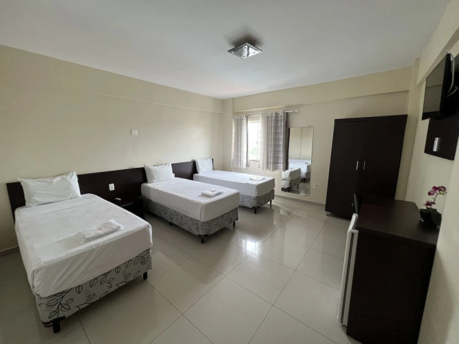 Standard Triple room