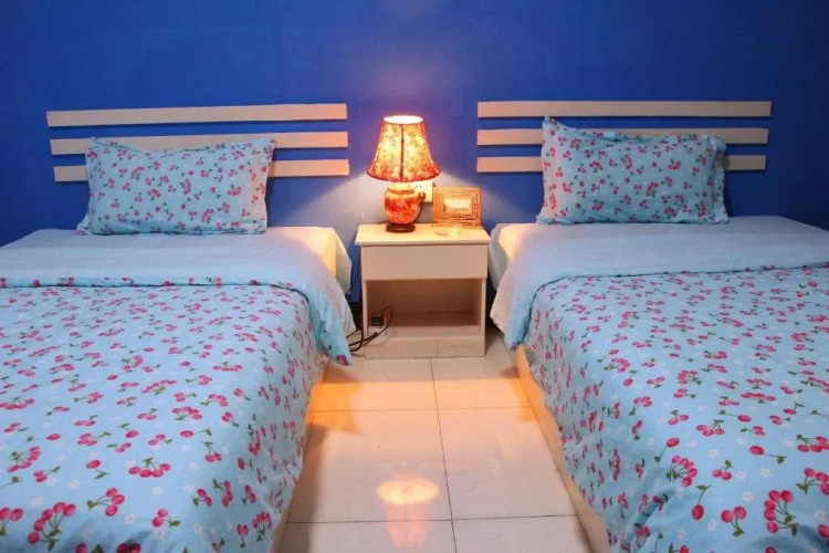 Fenghuang Soft Time Inn