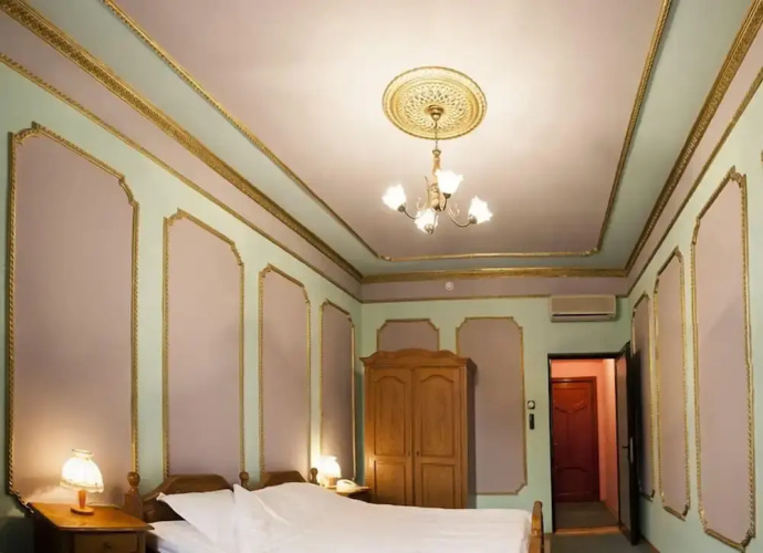 Hotel KRETA