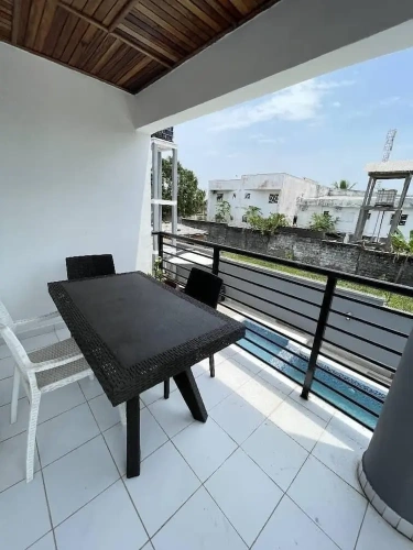Standard Duplex room with pool view