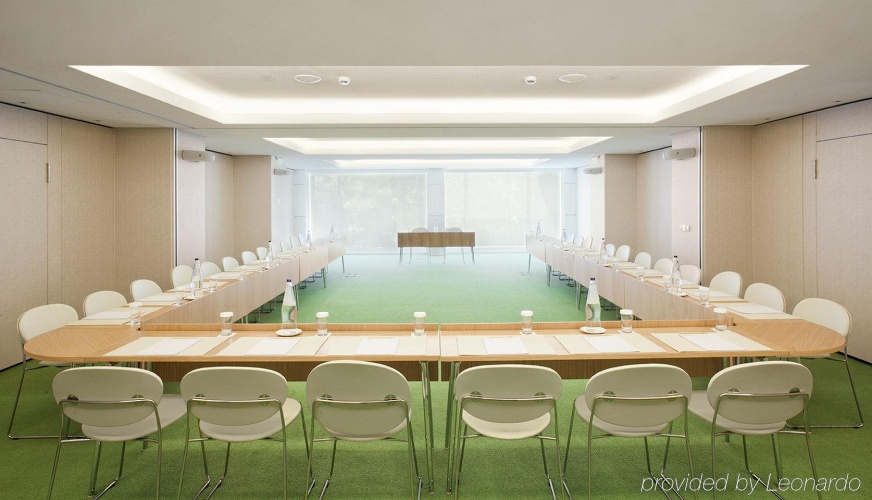 New Hotel photo 14