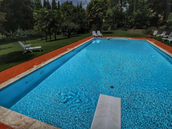 Cozy Villa in Sinalunga with Terrace