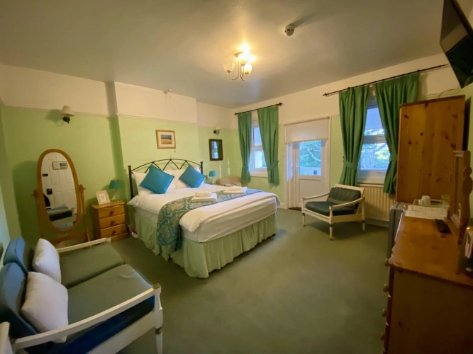 Guest rooms