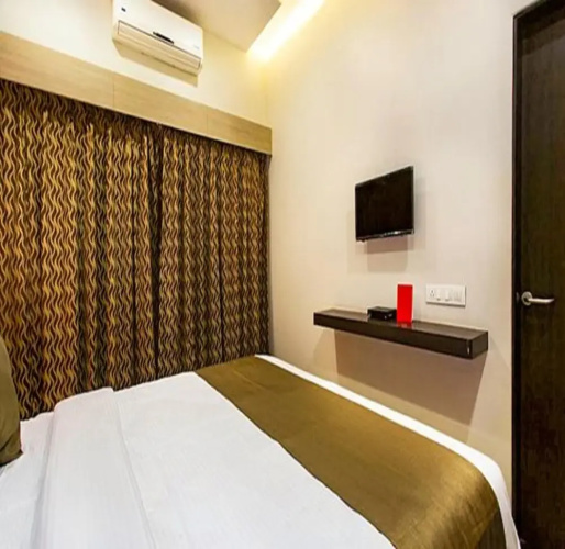 Fabhotel Shree Sai Residency